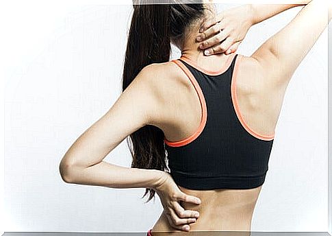 Wick VapoRub for back pain