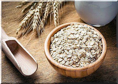 Oatmeal against hardening of the arteries.
