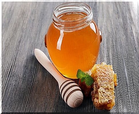 Honey as a natural remedy for burns